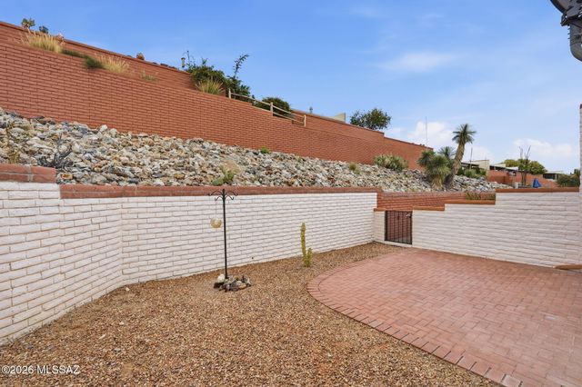 1188 W Calle Alcazar, Green Valley, AZ 85622