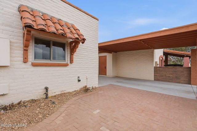 1188 W Calle Alcazar, Green Valley, AZ 85622