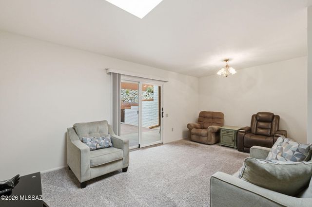 1188 W Calle Alcazar, Green Valley, AZ 85622