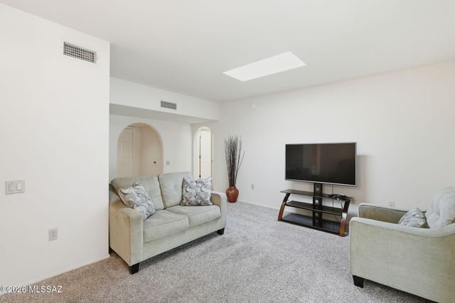 1188 W Calle Alcazar, Green Valley, AZ 85622