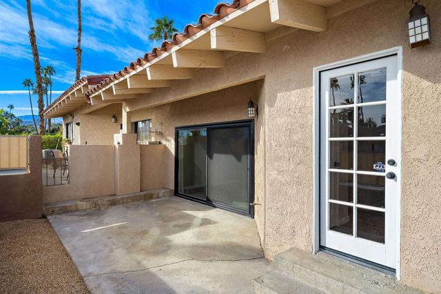 46395 Ryway Place 9, Palm Desert, CA 92260