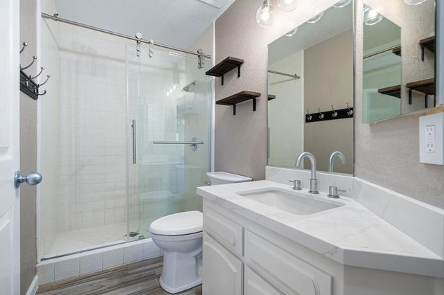 46395 Ryway Place 9, Palm Desert, CA 92260