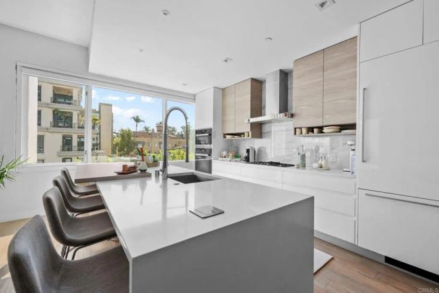 2604 5th Avenue 301, San Diego, CA 92103