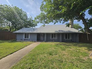 1618 Sara Lane, Richardson, TX 75081