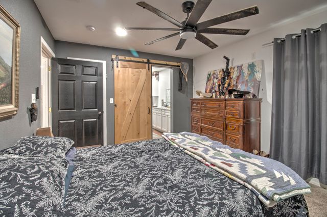 120 HICKORY CREEK, Sadler, TX 76264