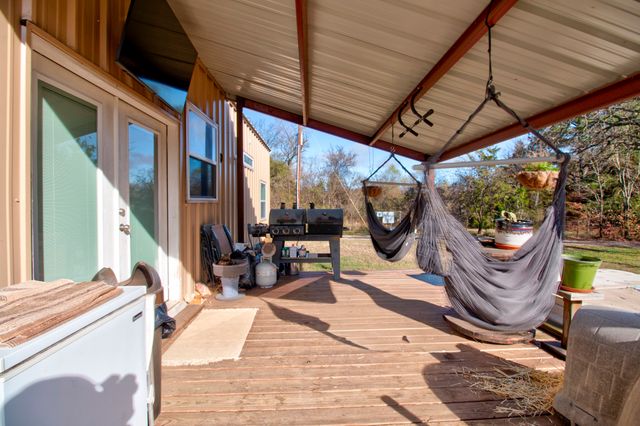 120 HICKORY CREEK, Sadler, TX 76264