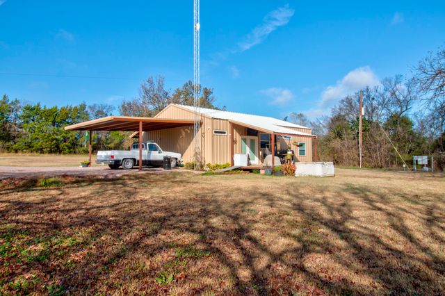 120 HICKORY CREEK, Sadler, TX 76264