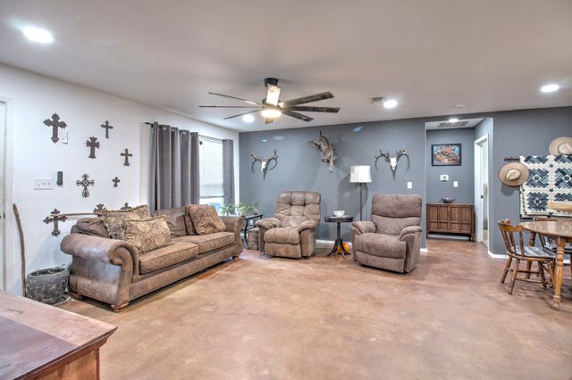 120 HICKORY CREEK, Sadler, TX 76264