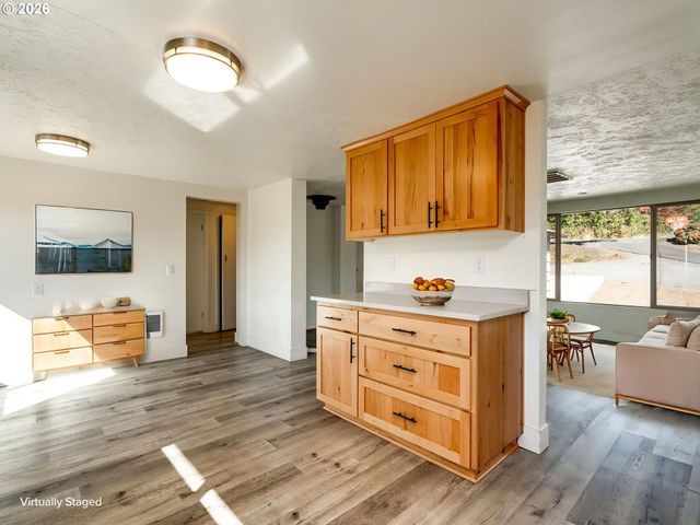 34570 PITTSBURG Rd, St Helens, OR 97051