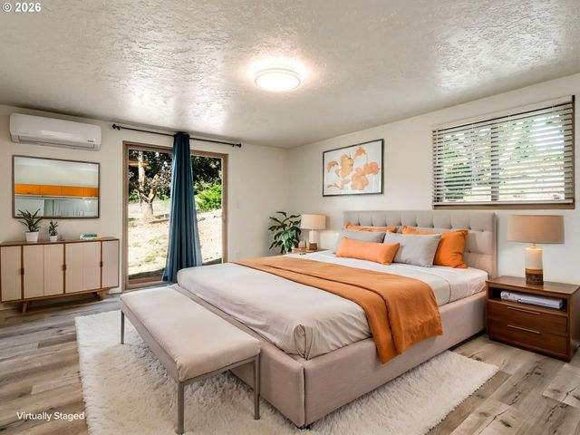 34570 PITTSBURG Rd, St Helens, OR 97051