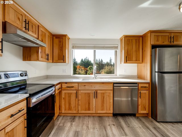34570 PITTSBURG Rd, St Helens, OR 97051