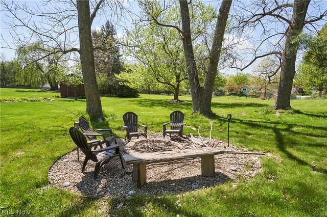 890 Iroquois Run, Macedonia, OH 44056