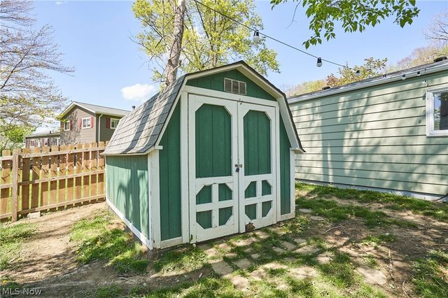 890 Iroquois Run, Macedonia, OH 44056