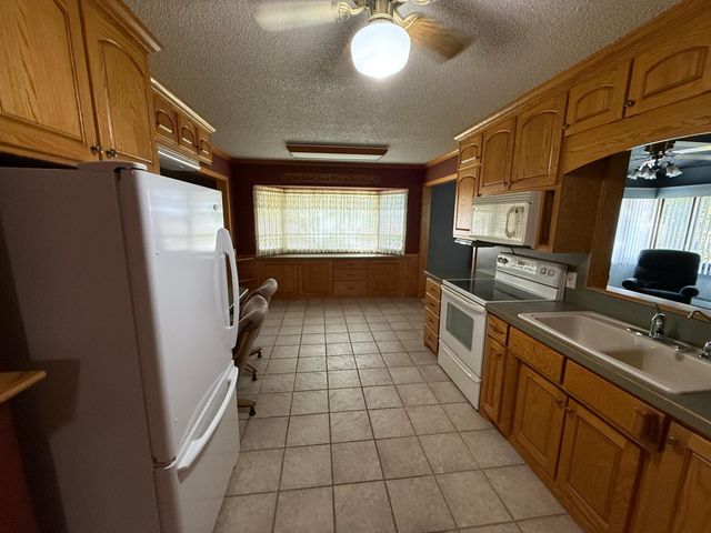 1134 10th Street, Westbrook, MN 56183