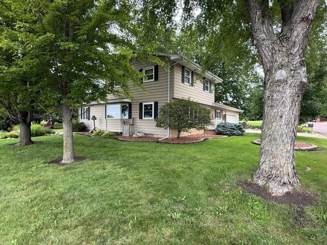 1134 10th Street, Westbrook, MN 56183
