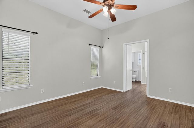 9717 Lea Shore Court, Fort Worth, TX 76179