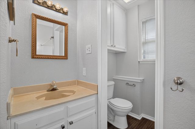 9717 Lea Shore Court, Fort Worth, TX 76179