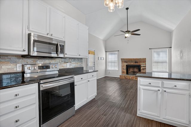 9717 Lea Shore Court, Fort Worth, TX 76179