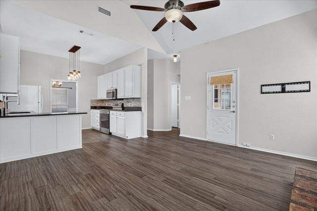 9717 Lea Shore Court, Fort Worth, TX 76179