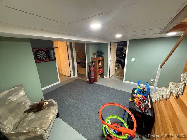 532 S Gobbler Knob Road, Pekin, IN 47165