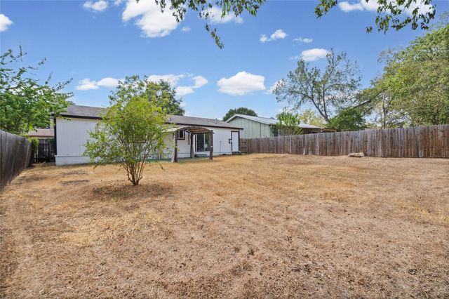 2808 Dillion Hill DR, Austin, TX 78745