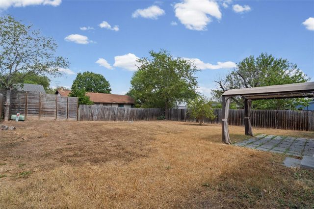 2808 Dillion Hill DR, Austin, TX 78745