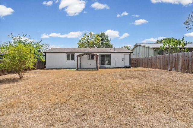 2808 Dillion Hill DR, Austin, TX 78745