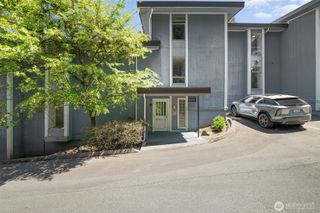 10459 Des Moines Memorial Dr S #303, Seattle, WA 98168