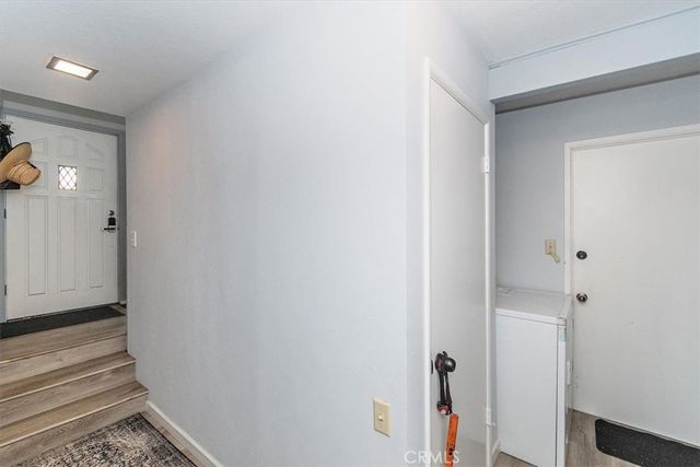 598 Dahlia Drive, Green Valley Lake, CA 92341