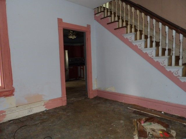 23 4th Avenue, Scottdale, PA 15683