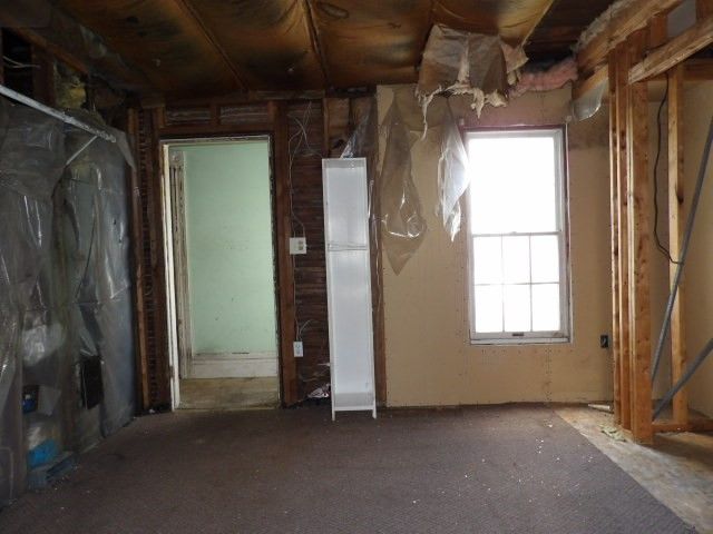 23 4th Avenue, Scottdale, PA 15683