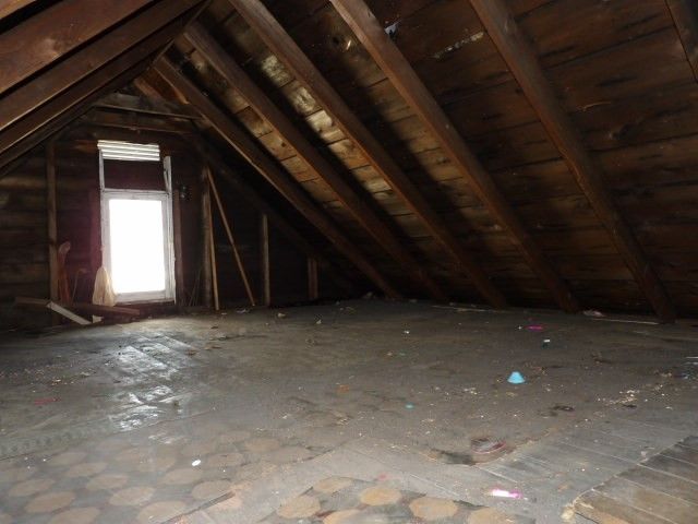 23 4th Avenue, Scottdale, PA 15683