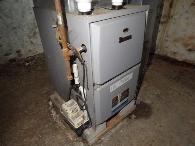 23 4th Avenue, Scottdale, PA 15683