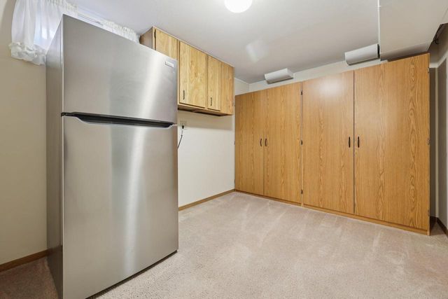 33810 Lynn LANE, Burlington, WI 53105