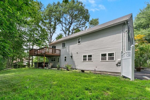 6 Stonegate Lane, Shelton, CT 06484