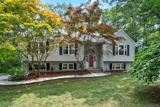 6 Stonegate Lane, Shelton, CT 06484