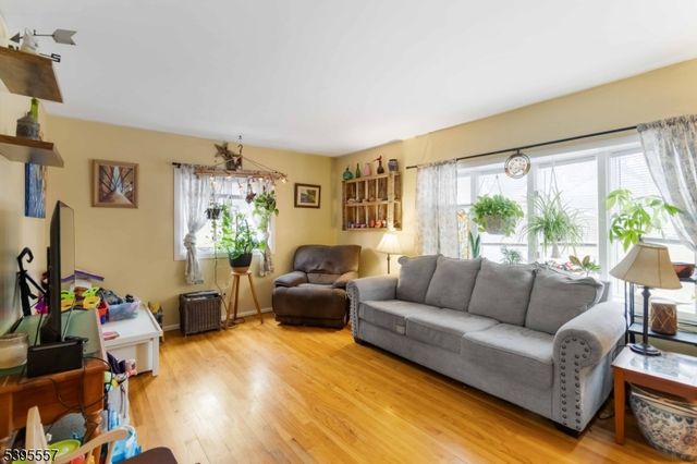 175 Highland Lakes Rd, Vernon Twp., NJ 07422