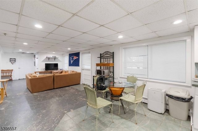 175 Highland Lakes Rd, Vernon Twp., NJ 07422