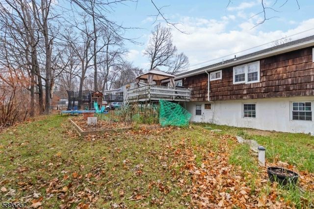 175 Highland Lakes Rd, Vernon Twp., NJ 07422