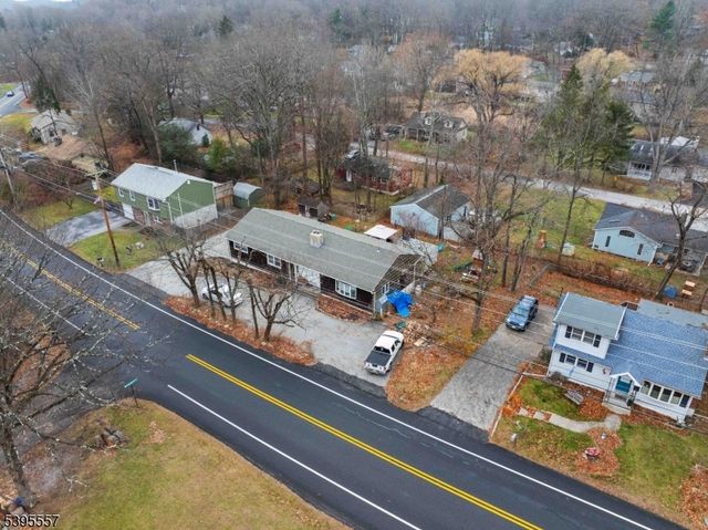 175 Highland Lakes Rd, Vernon Twp., NJ 07422