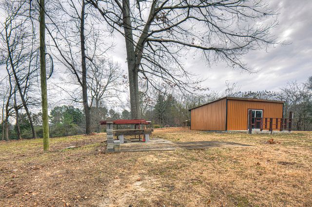 81 Shrader Lane, Ringgold, GA 30736