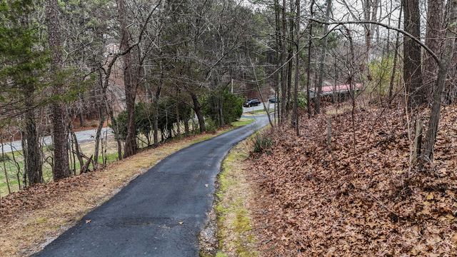 81 Shrader Lane, Ringgold, GA 30736