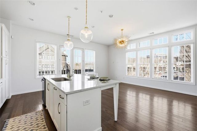 6625 Sterling Drive, Atlanta, GA 30328