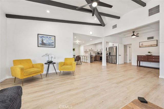 589 S Mountain View, Palm Springs, CA 92264