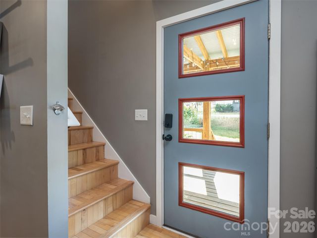 1 Half Moon Drive, Swannanoa, NC 28778
