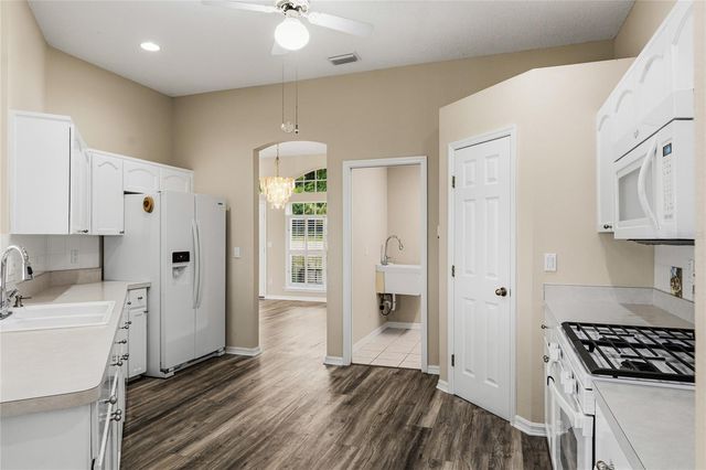99 HOLLOW PINE DRIVE, Debary, FL 32713
