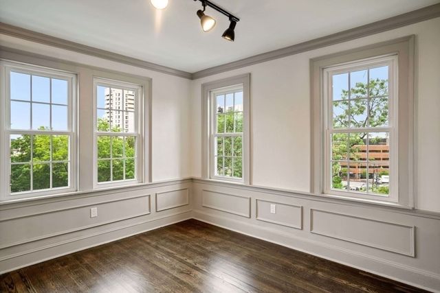 9 Dana St 46, Cambridge, MA 02138