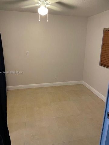 14983 SW 63rd St, Miami, FL 33193