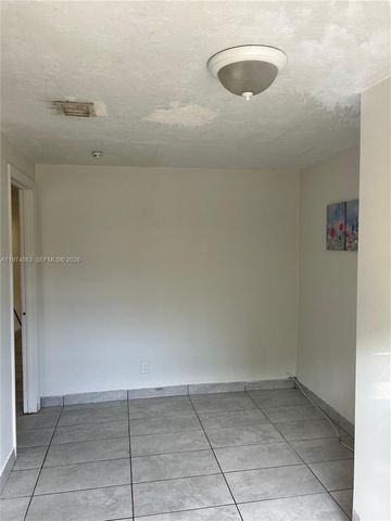 2615 NW 13th Ct 2, Fort Lauderdale, FL 33311