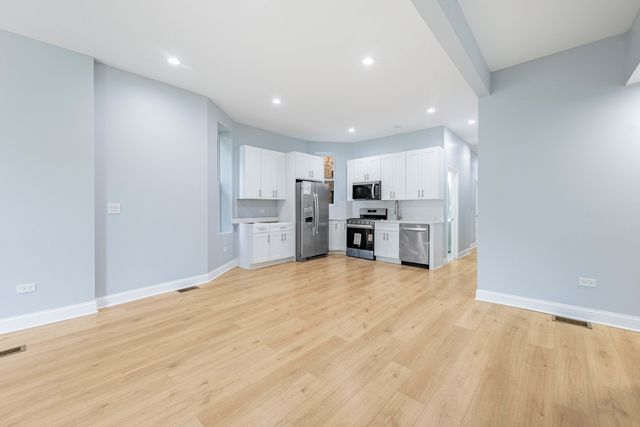 1520 S Christiana Avenue, Chicago, IL 60623